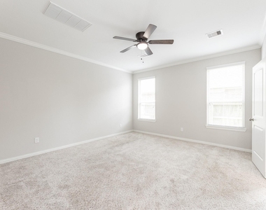 18119 Tall Chestnut Street - Photo Thumbnail 17