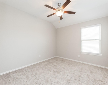 18119 Tall Chestnut Street - Photo Thumbnail 30