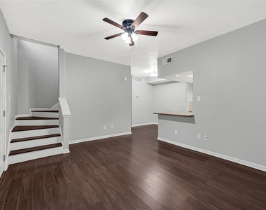 2425 Augusta Drive - Photo Thumbnail 1