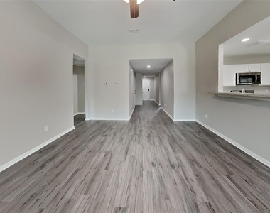 2815 Fox Mountain Drive - Photo Thumbnail 1