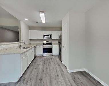 2815 Fox Mountain Drive - Photo Thumbnail 3