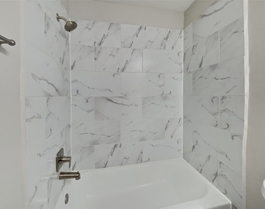 2815 Fox Mountain Drive - Photo Thumbnail 15