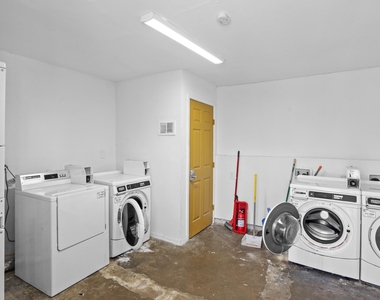 1408 Hughes Street - Photo Thumbnail 26