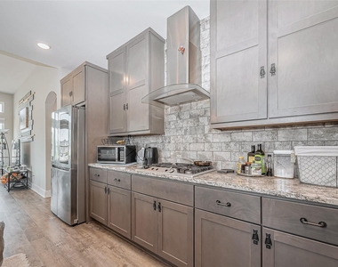 4607 Cold Stream Court - Photo Thumbnail 15