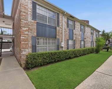 7900 Westheimer Road - Photo Thumbnail 3