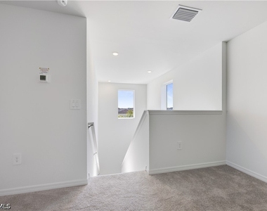 4050 San Felice Lane - Photo Thumbnail 13