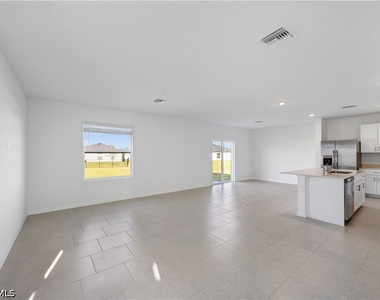 4050 San Felice Lane - Photo Thumbnail 6