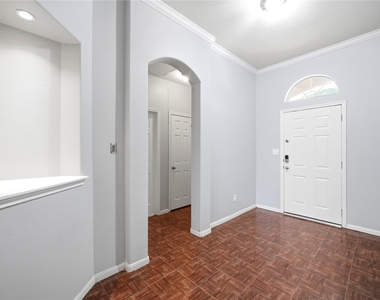 1707 N Highlands Crossing - Photo Thumbnail 6