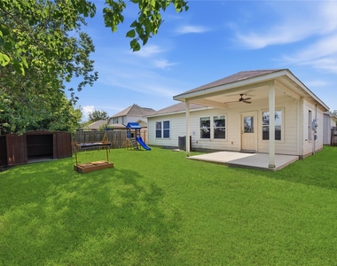 1707 N Highlands Crossing - Photo Thumbnail 39
