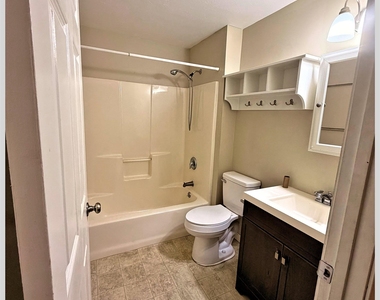 14 Cummings Hill - Photo Thumbnail 10