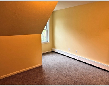14 Cummings Hill - Photo Thumbnail 15