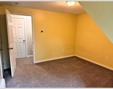 14 Cummings Hill - Photo Thumbnail 16