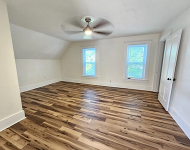 117a Lowell - Photo Thumbnail 18
