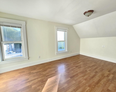 117a Lowell - Photo Thumbnail 20