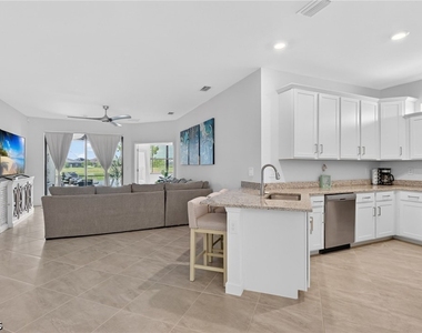 14001 Hunter Oak Drive - Photo Thumbnail 2