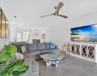 14001 Hunter Oak Drive - Photo Thumbnail 5