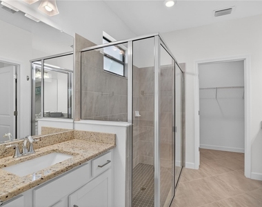 14001 Hunter Oak Drive - Photo Thumbnail 16
