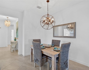 14001 Hunter Oak Drive - Photo Thumbnail 10