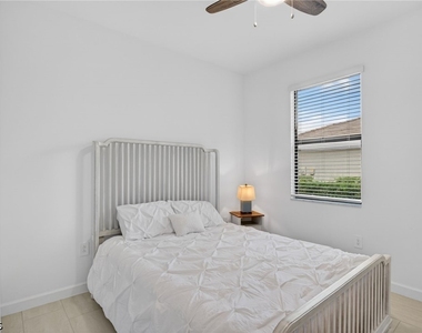 14008 Hunter Oak Drive - Photo Thumbnail 19