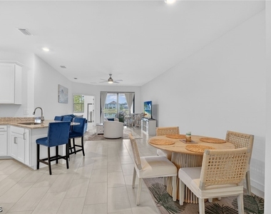 14008 Hunter Oak Drive - Photo Thumbnail 2