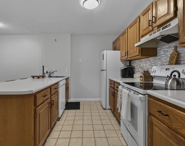 120 Fisherville - Photo Thumbnail 3