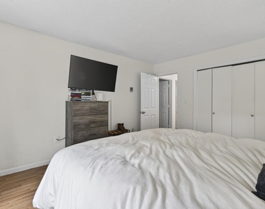 120 Fisherville - Photo Thumbnail 10