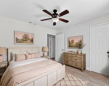 2223 Courtney Ct - Photo Thumbnail 25