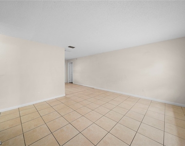 5551 5th Avenue - Photo Thumbnail 2