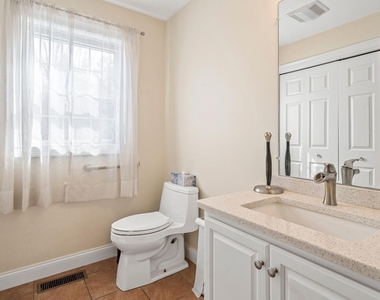20 Ordway - Photo Thumbnail 16