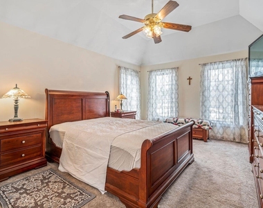 20 Ordway - Photo Thumbnail 13