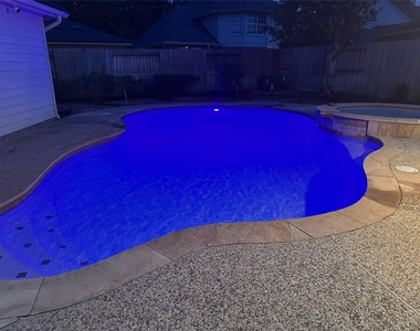 22007 Crossbrook Drive - Photo Thumbnail 48