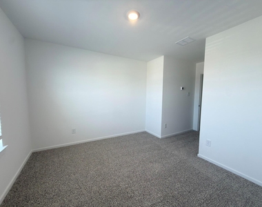 9122 Serene Haven Drive - Photo Thumbnail 13