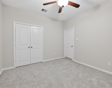 134 S Bearkat Court - Photo Thumbnail 21