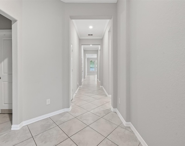 134 S Bearkat Court - Photo Thumbnail 4