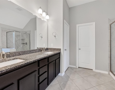 134 S Bearkat Court - Photo Thumbnail 31