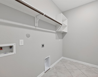 134 S Bearkat Court - Photo Thumbnail 27