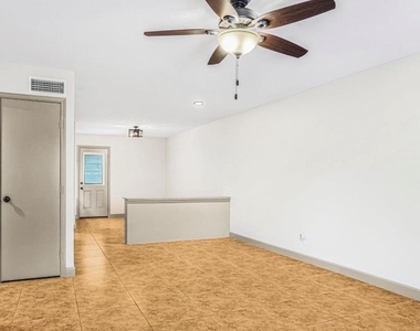 4410 Tc Jester Boulevard - Photo Thumbnail 3