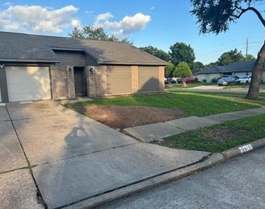 3415 Wingdale Court - Photo Thumbnail 14
