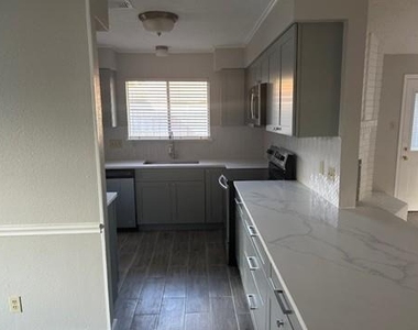 3415 Wingdale Court - Photo Thumbnail 3