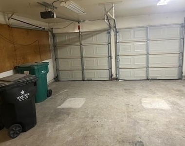 3415 Wingdale Court - Photo Thumbnail 13