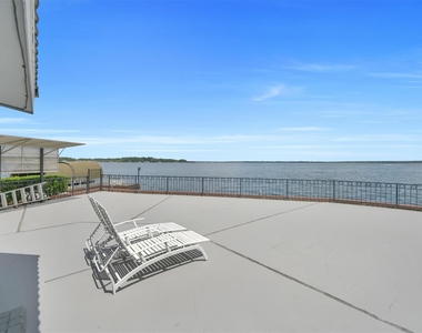 35 Lakeview Village - Photo Thumbnail 28