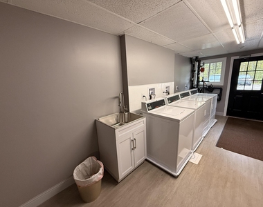 379 Huse - Photo Thumbnail 38