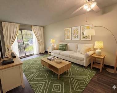 379 Huse - Photo Thumbnail 21