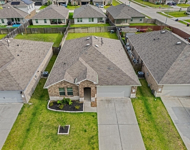 22623 Loreto Costa Lane - Photo Thumbnail 27