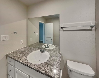 10511 Varmus Drive - Photo Thumbnail 13