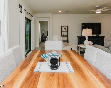 6168 Harmony Drive - Photo Thumbnail 11