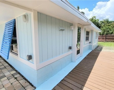 10671 Hampton Street - Photo Thumbnail 1