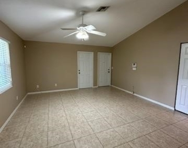 9211 Seville Road - Photo Thumbnail 1