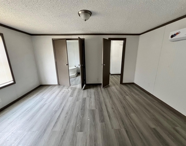 21426 Dunn - Photo Thumbnail 3
