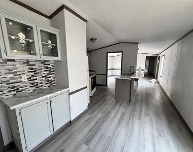 21426 Dunn - Photo Thumbnail 2